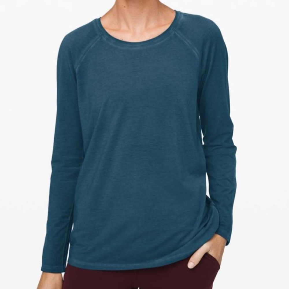 Lululemon Emerald Long Sleeve Washed Night Diver
